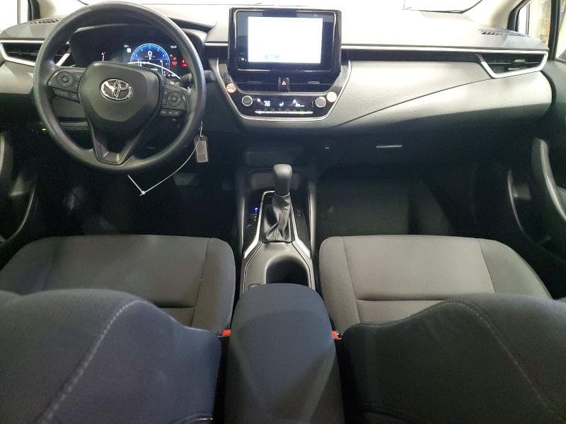 2026 TOYOTA COROLLA LE 8