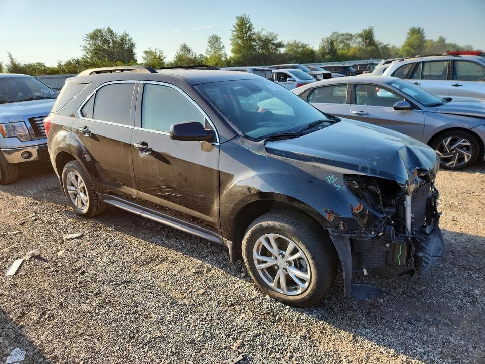 2017 CHEVROLET EQUINOX LT 4