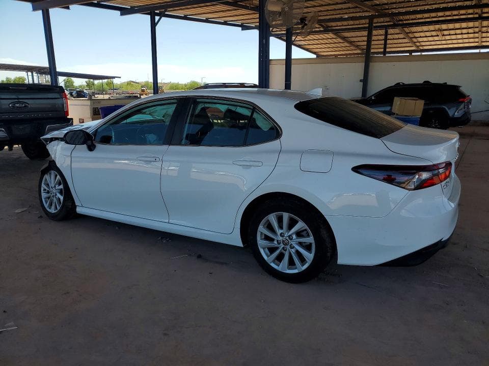 2021 TOYOTA CAMRY LE 2