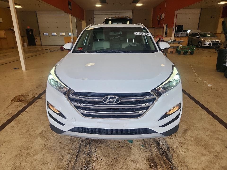 2018 HYUNDAI TUCSON LIMITED 5