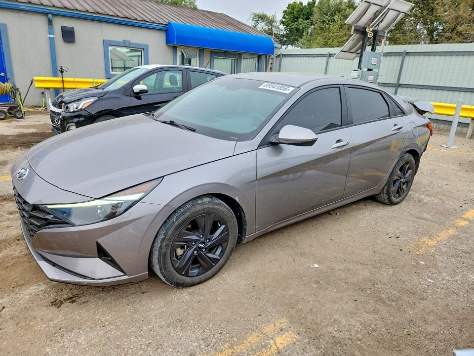 2023 HYUNDAI ELANTRA BLUE