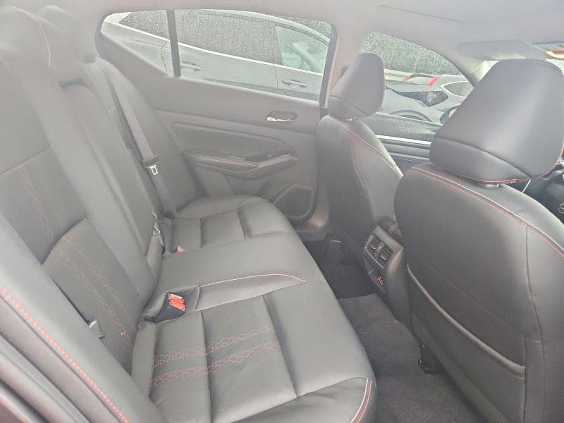 2023 NISSAN ALTIMA SR 10
