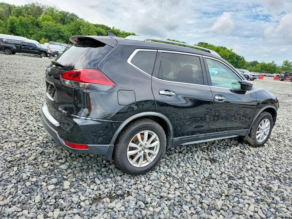 2018 NISSAN ROGUE SV 3