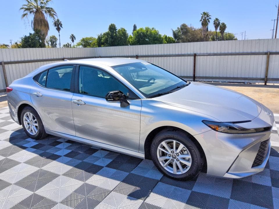 2026 TOYOTA CAMRY LE 4