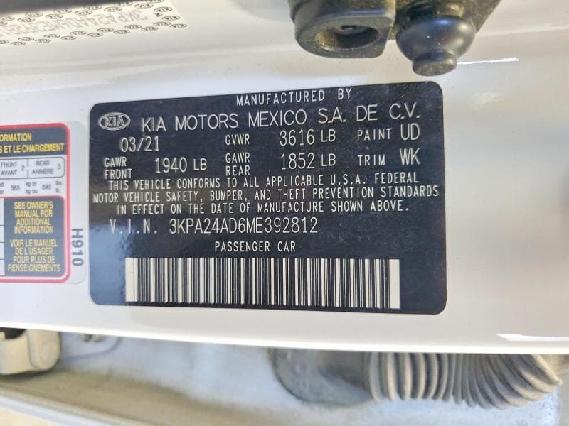 2021 KIA RIO S 12