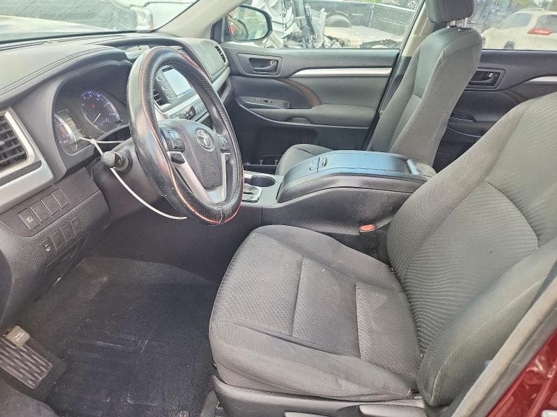 2018 TOYOTA HIGHLANDER LE 7