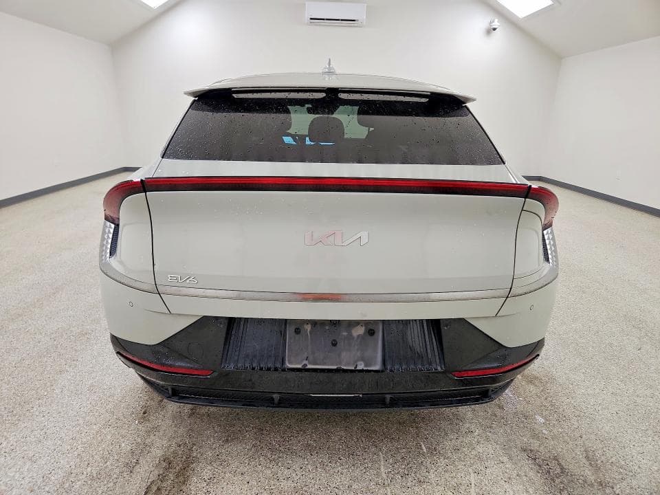 2024 KIA EV6 WIND 6
