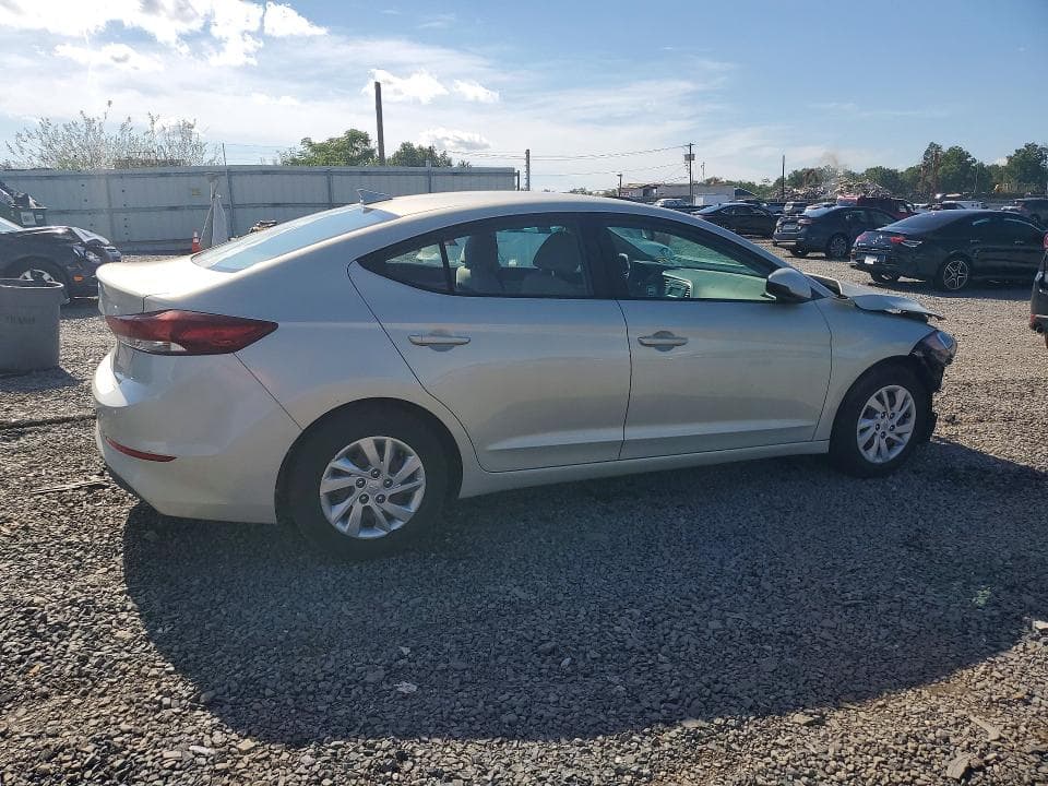 2017 HYUNDAI ELANTRA SE 3