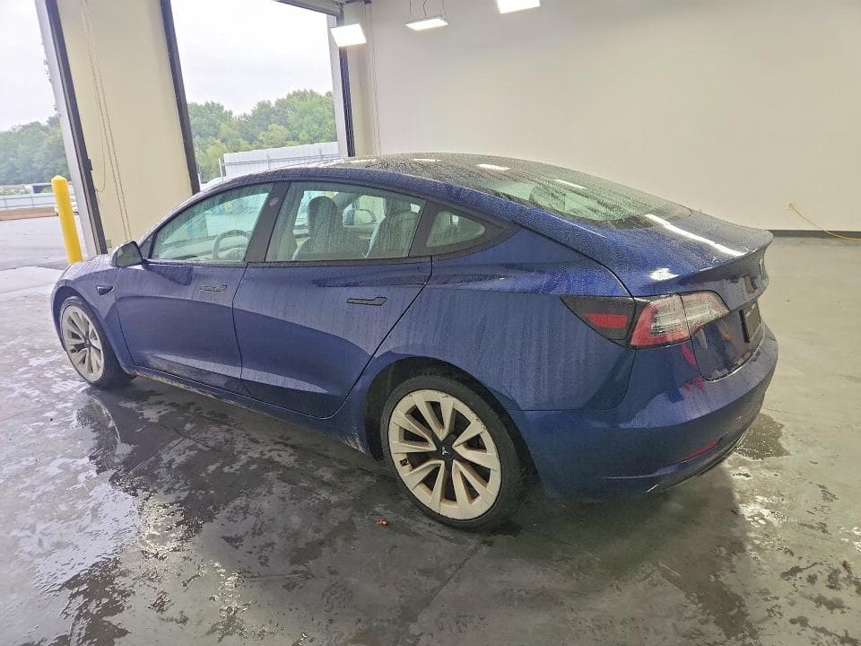 2022 TESLA MODEL 3 2