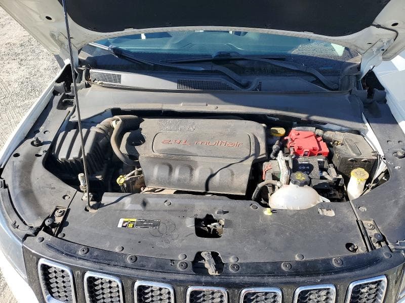 2019 JEEP COMPASS LATITUDE 11