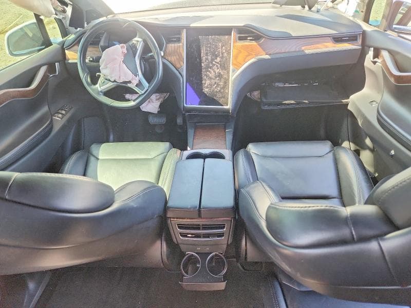 2018 TESLA MODEL X 8