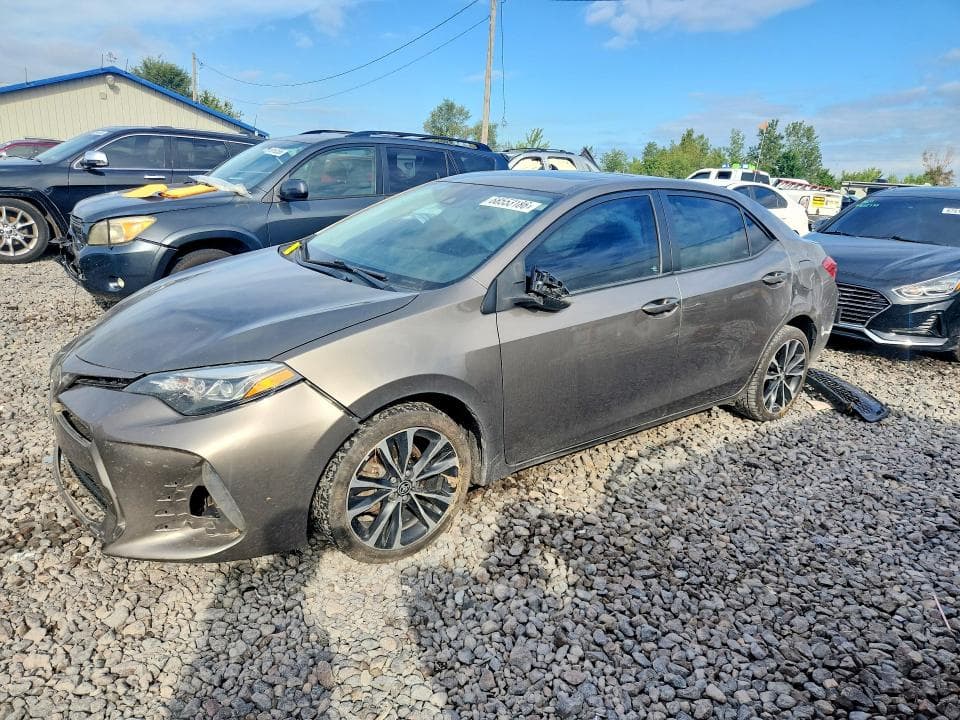 2017 TOYOTA COROLLA SE - 1
