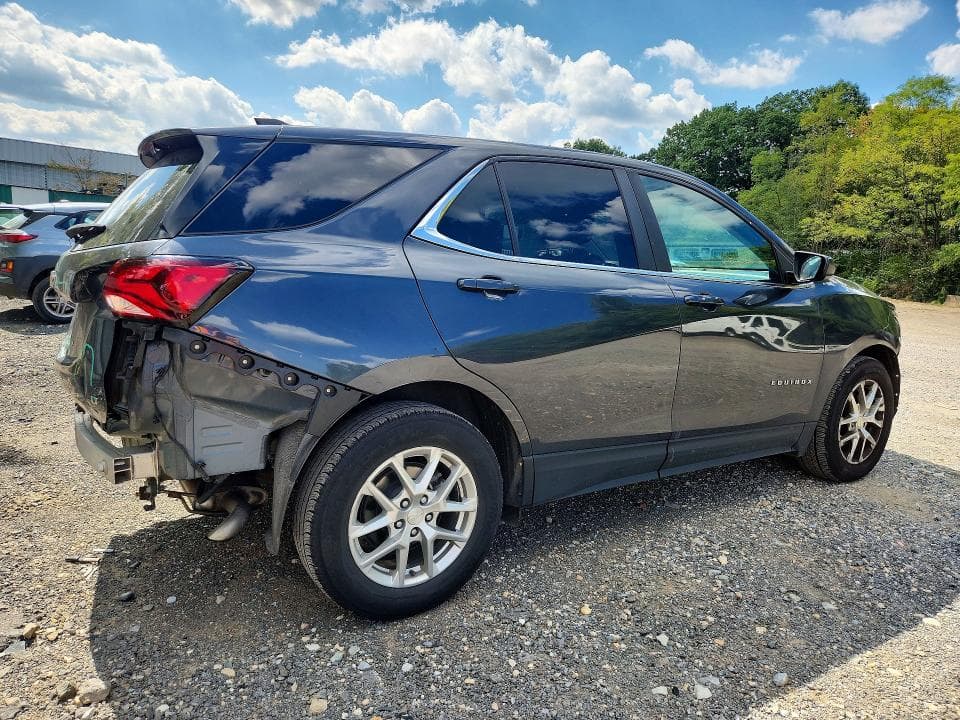 2022 CHEVROLET EQUINOX LT 3