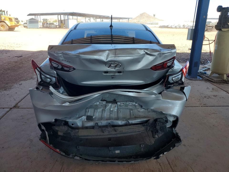 2020 HYUNDAI ACCENT SE 6