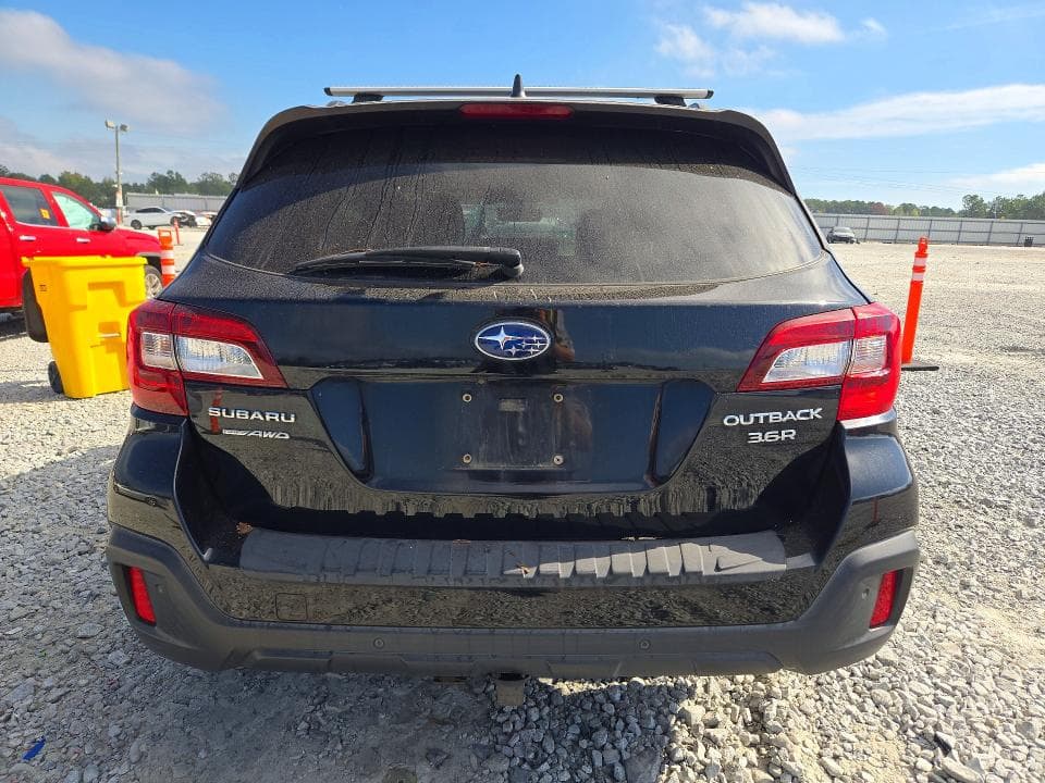 2018 SUBARU OUTBACK TOURING 6
