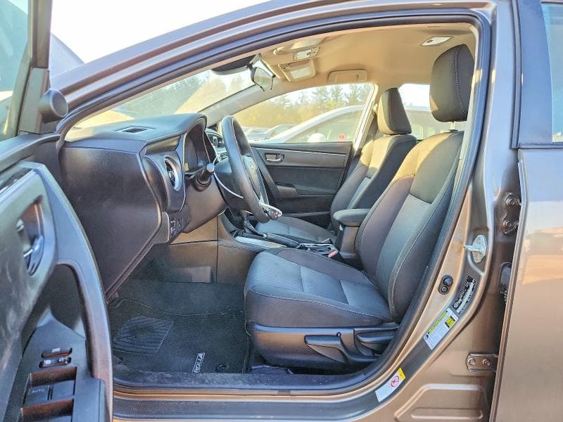 2017 TOYOTA COROLLA L 7