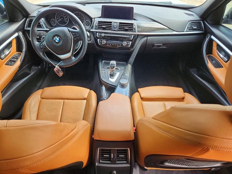 2018 BMW 330 XI 8