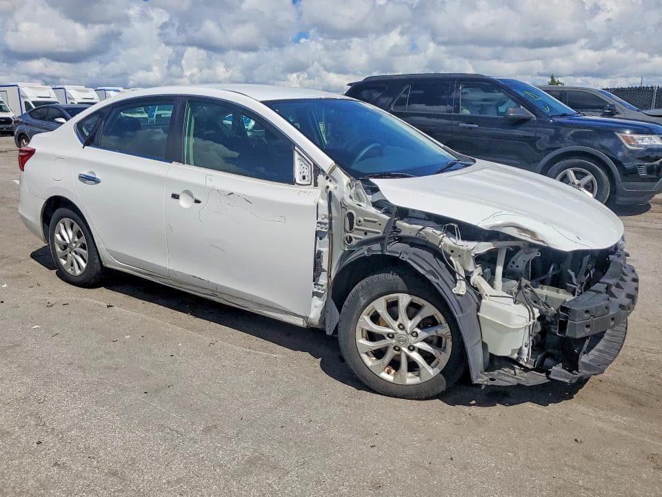 2018 NISSAN SENTRA SV 4
