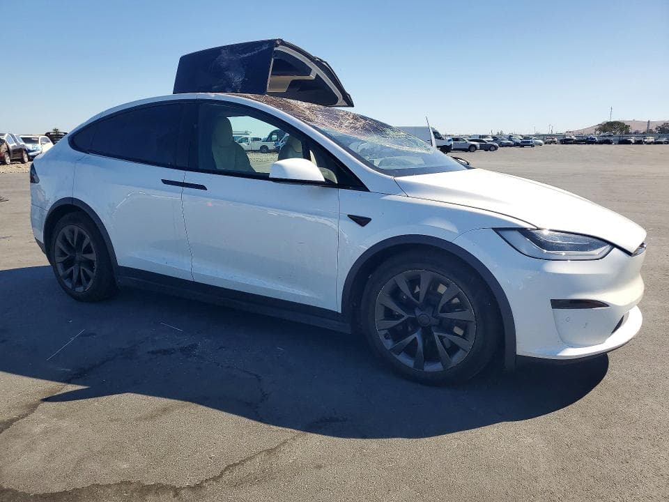 2022 TESLA MODEL X 4