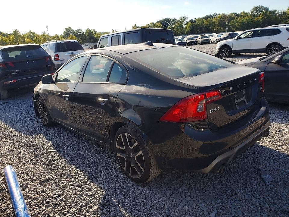 2017 VOLVO S60 2