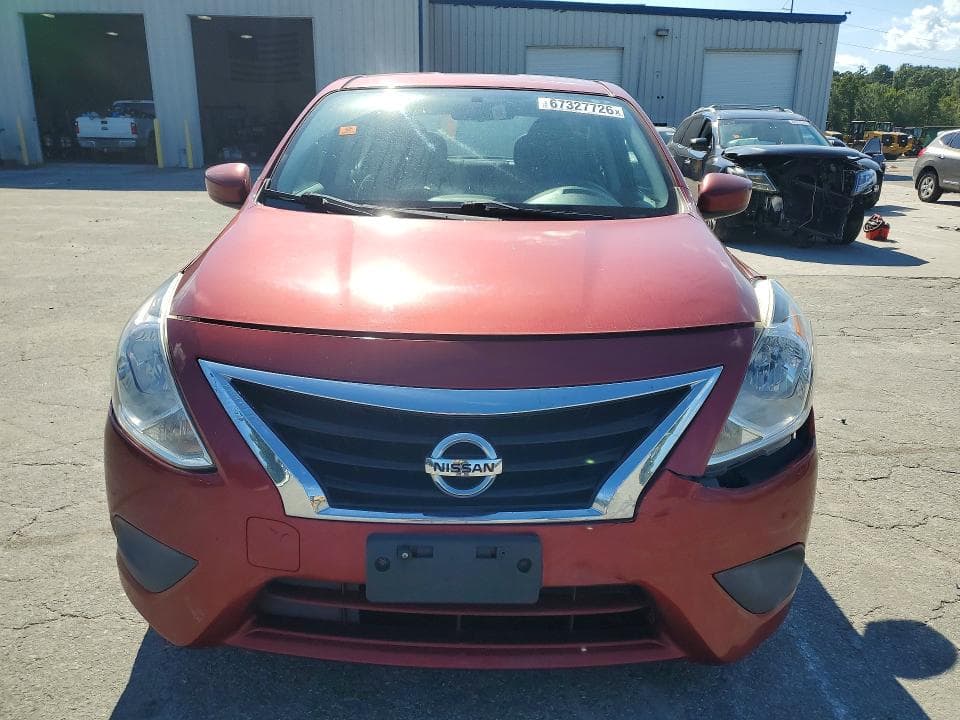 2018 NISSAN VERSA SV 5