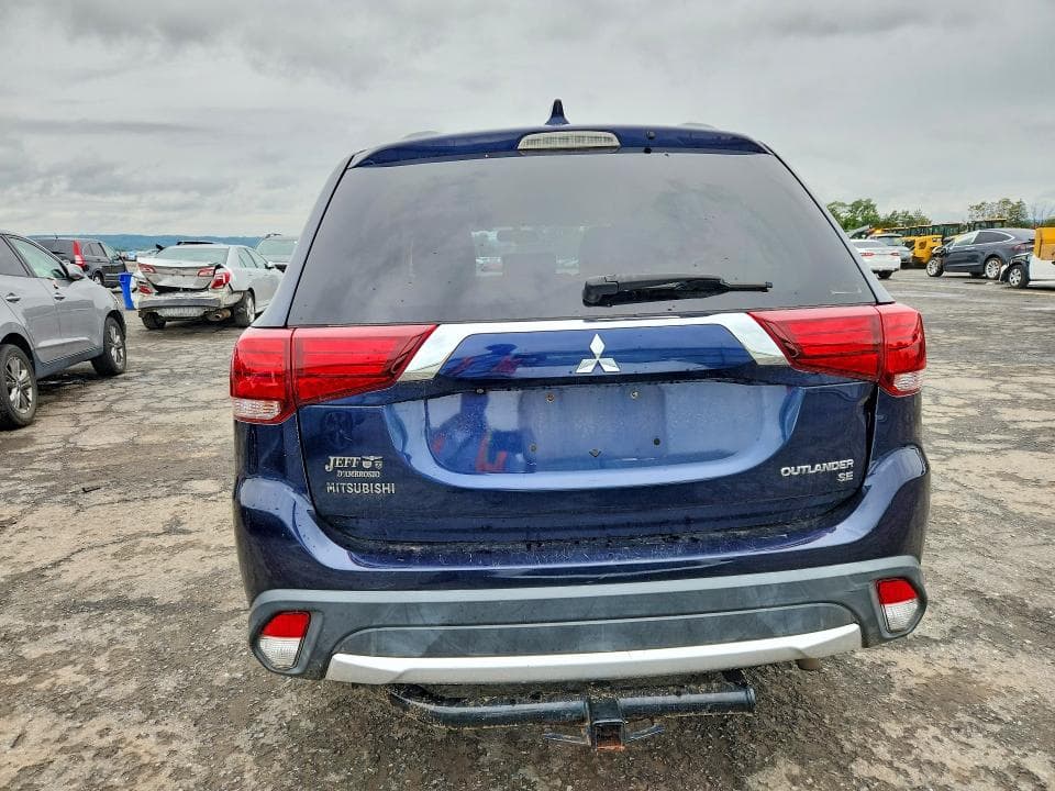 2018 MITSUBISHI OUTLANDER SE 6