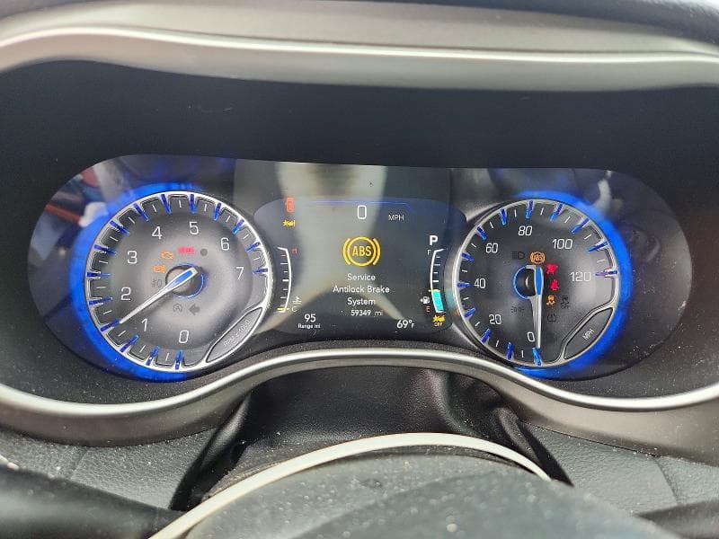 2021 CHRYSLER PACIFICA TOURING L 9