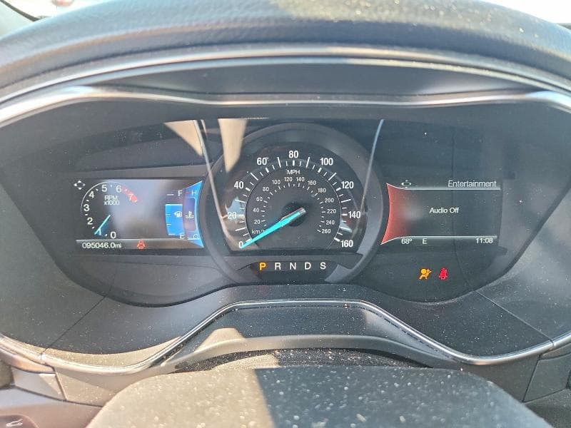 2017 FORD FUSION SE 9