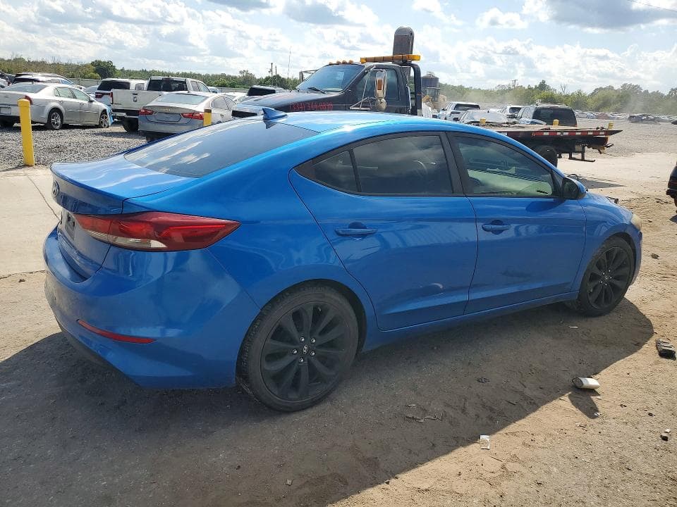 2017 HYUNDAI ELANTRA SE 3