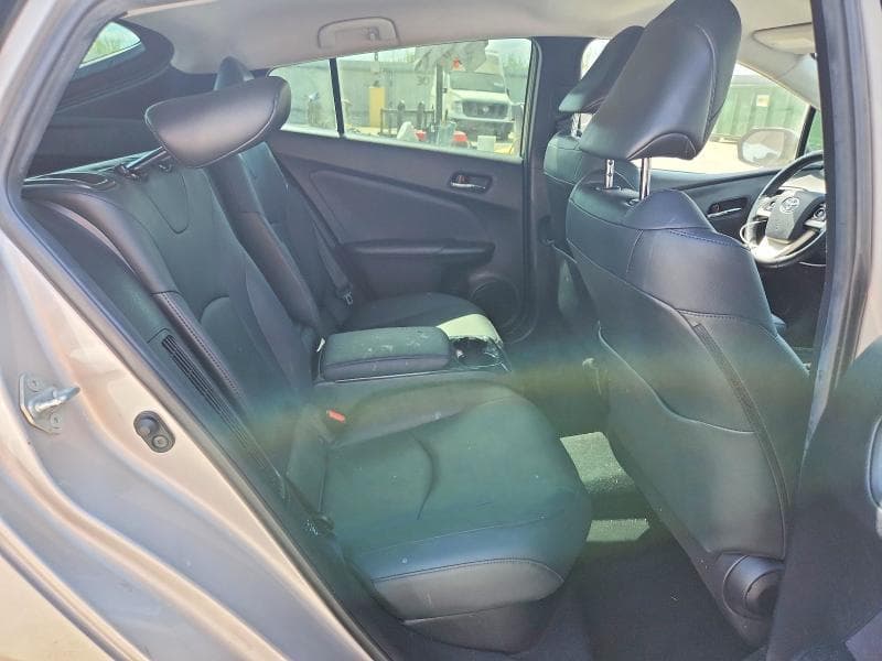 2017 TOYOTA PRIUS PRIME ADVANCED 10