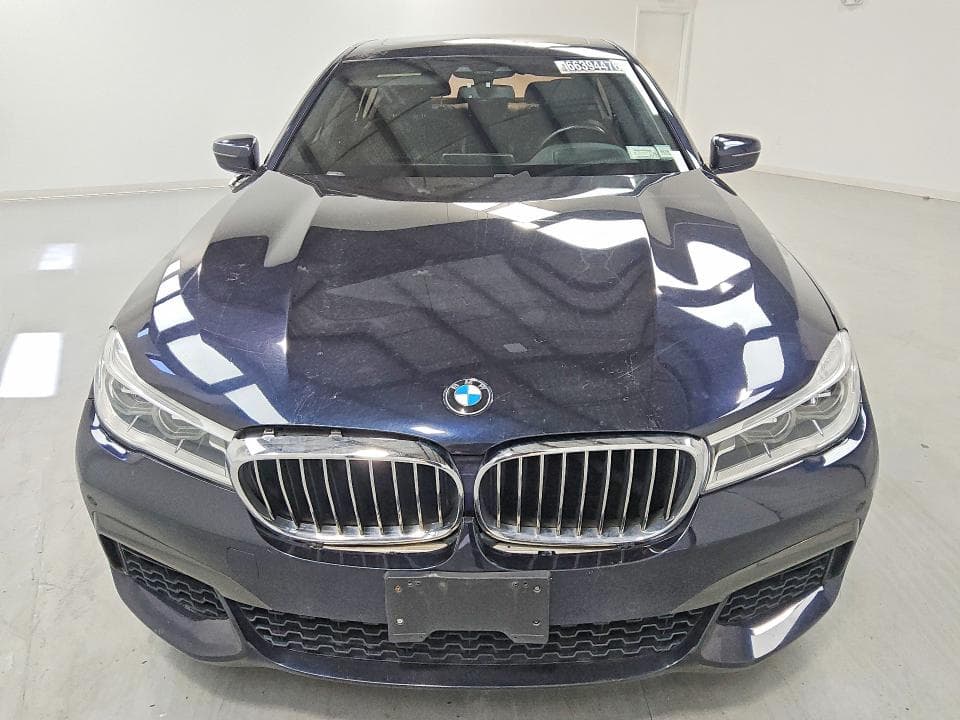 2019 BMW 750 XI 5