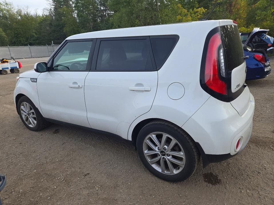 2017 KIA SOUL + 2