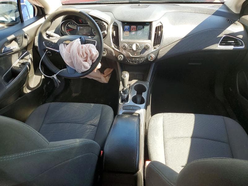 2018 CHEVROLET CRUZE LT 8