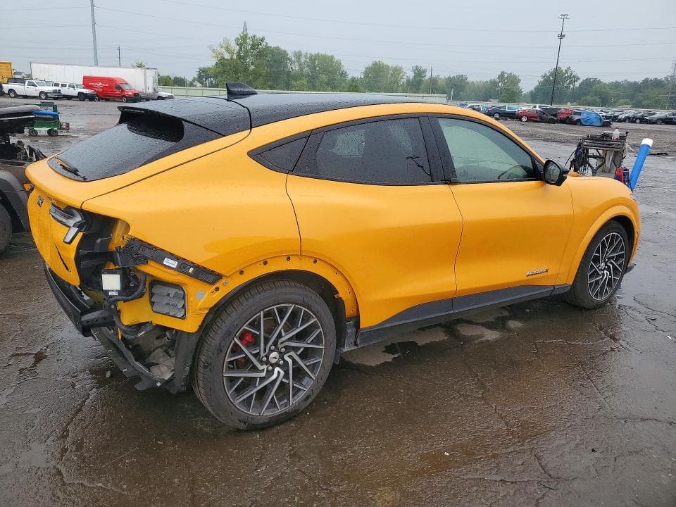 2021 FORD MUSTANG MACH-E GT 3