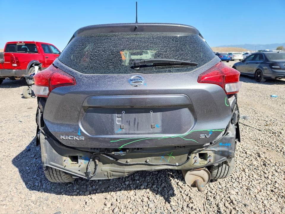 2019 NISSAN KICKS SV 6