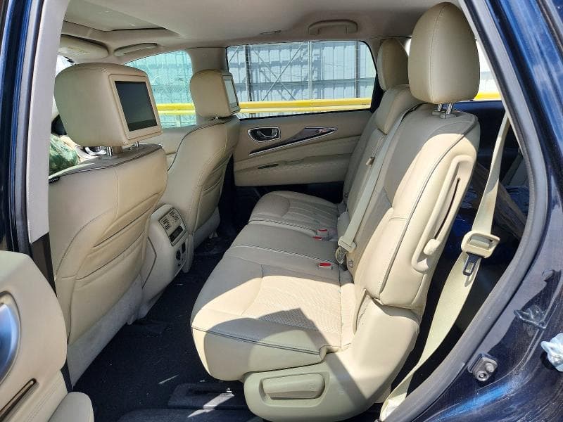 2017 INFINITI QX60 BASE 11
