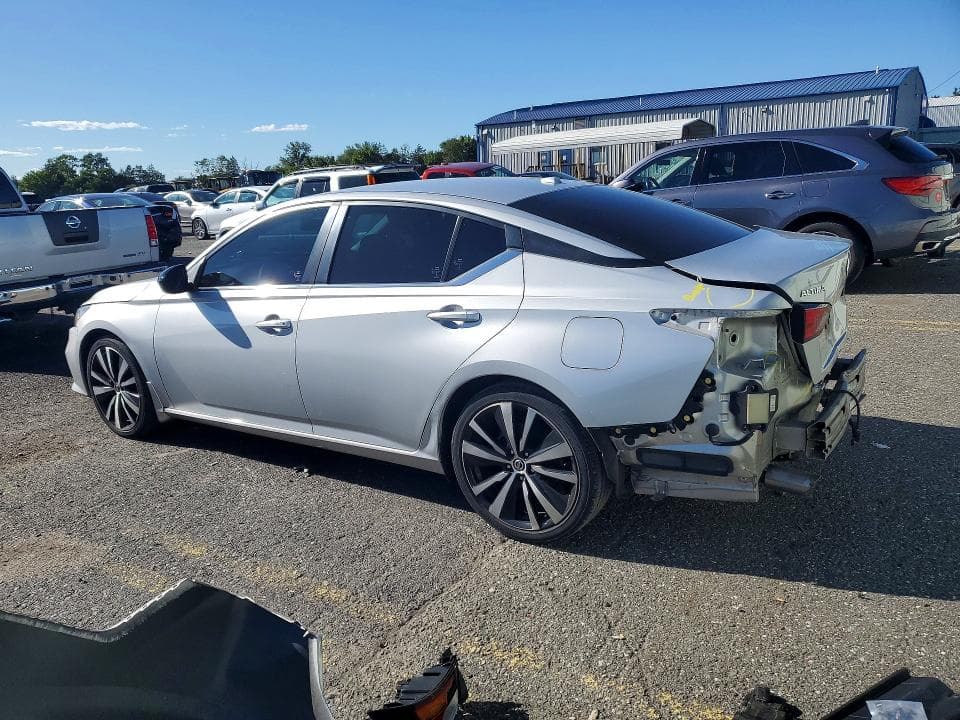 2021 NISSAN ALTIMA SR 2