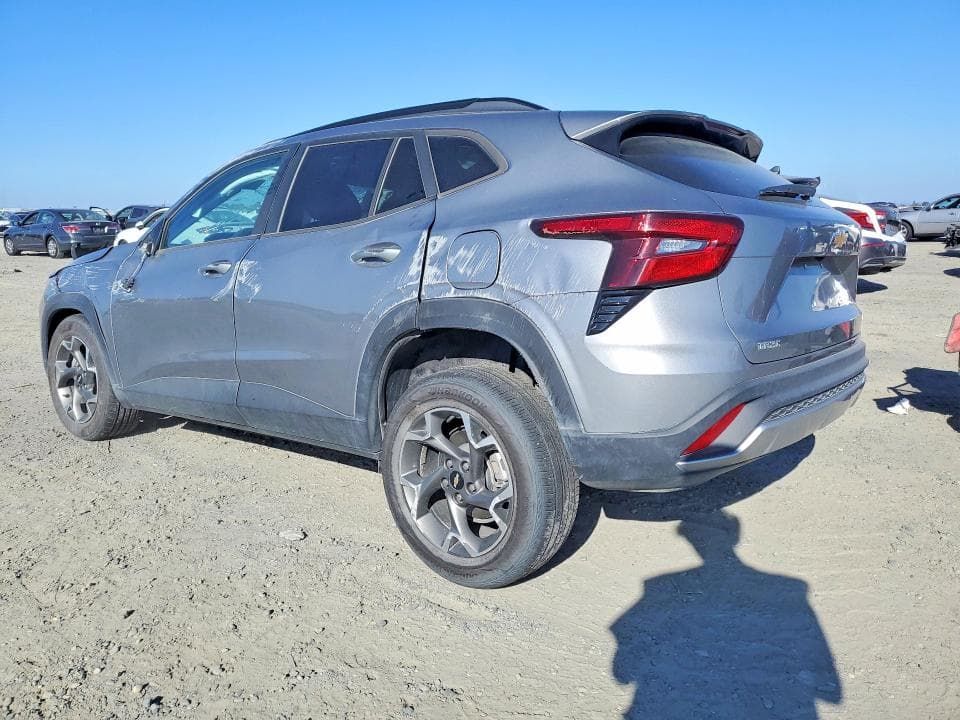 2025 CHEVROLET TRAX 1LT 2