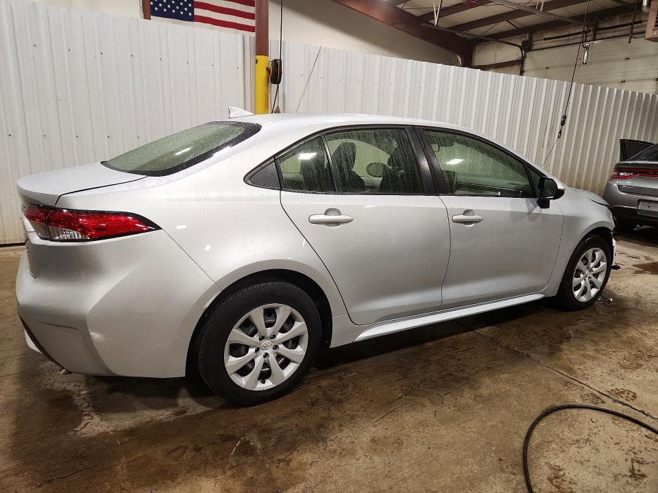 2021 TOYOTA COROLLA LE 3