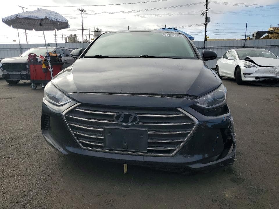 2018 HYUNDAI ELANTRA SEL 5