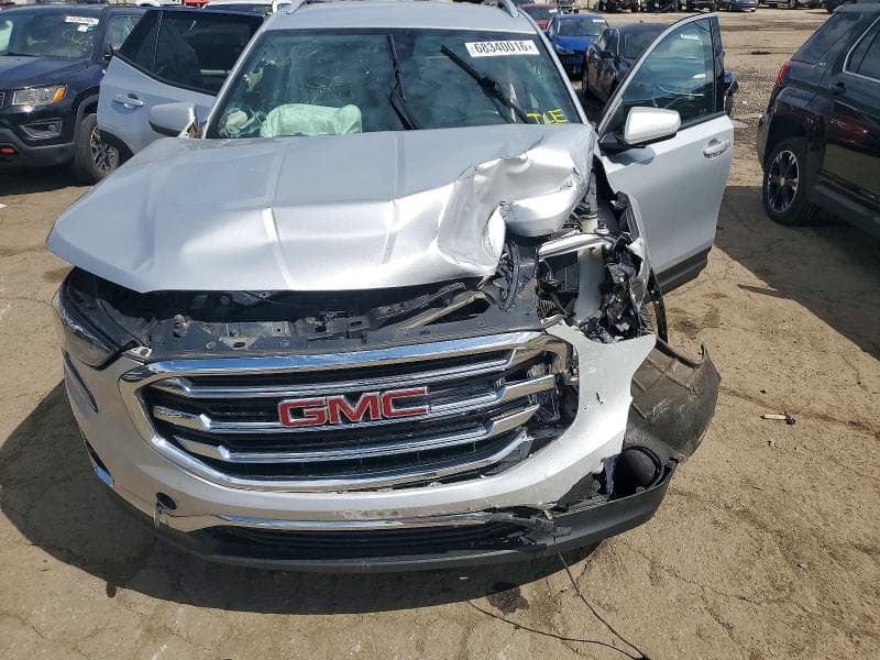 2019 GMC TERRAIN SLT 12