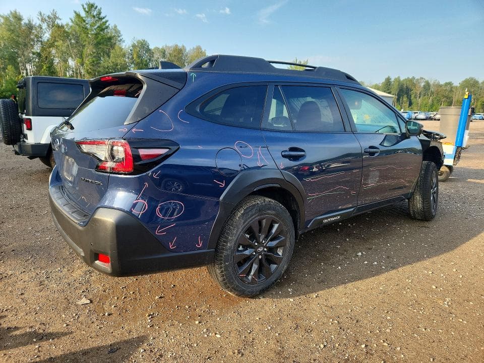2025 SUBARU OUTBACK ONYX EDITION 3