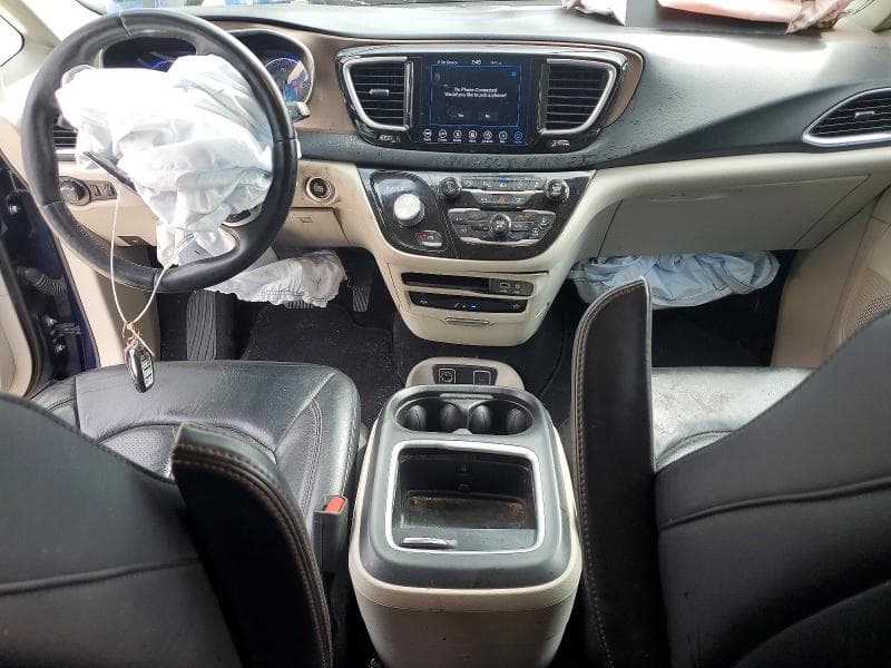 2018 CHRYSLER PACIFICA TOURING L PLUS 8