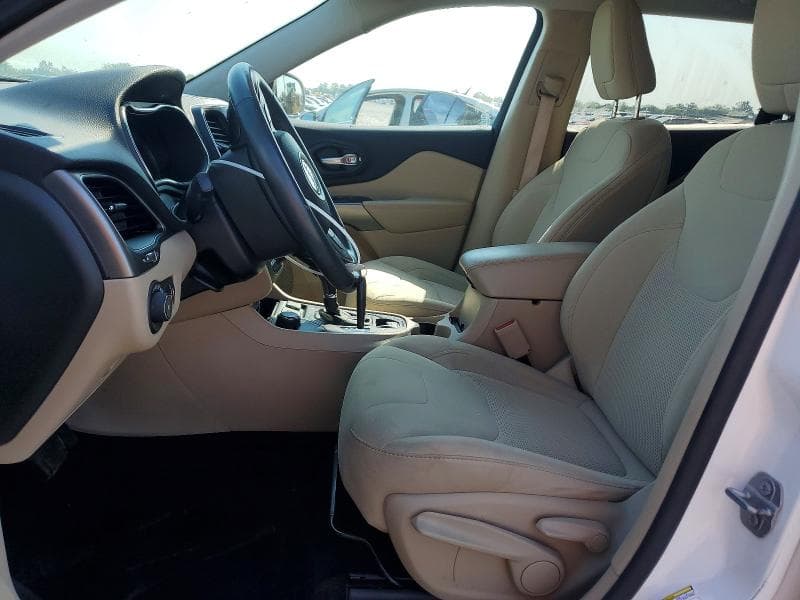 2019 JEEP CHEROKEE LATITUDE 7