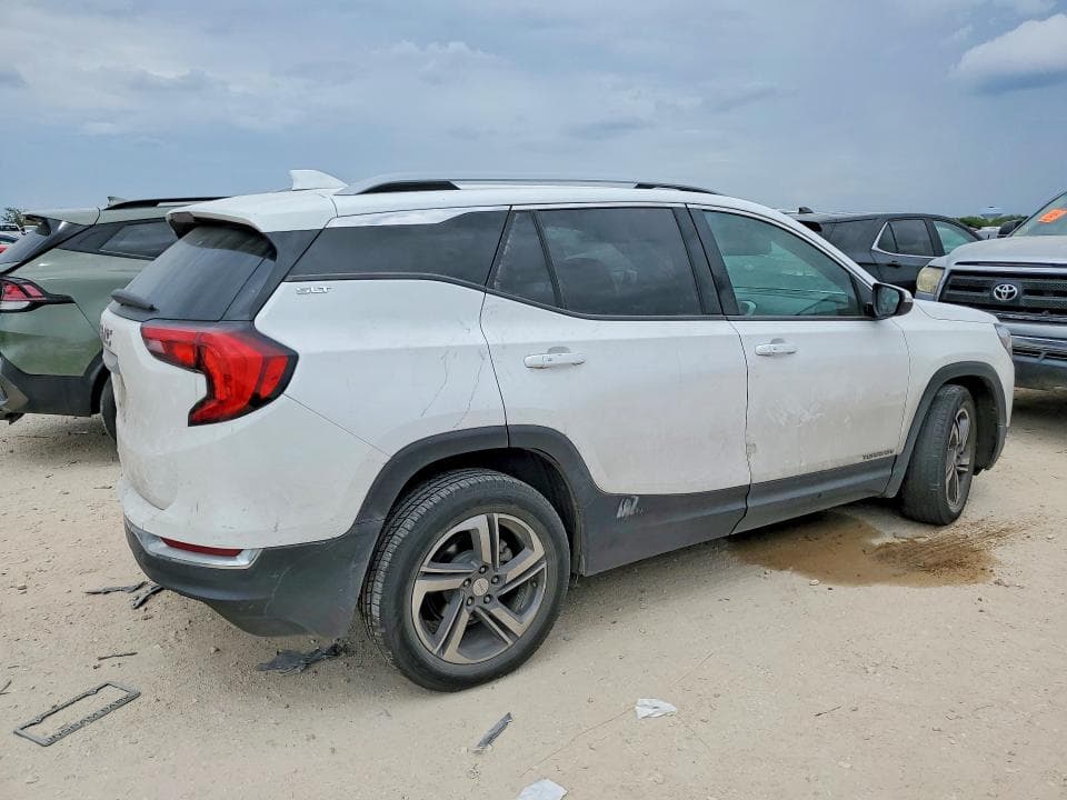 2021 GMC TERRAIN SLT 3