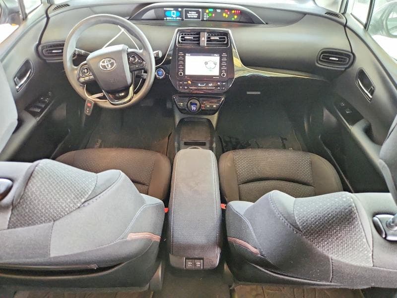 2021 TOYOTA PRIUS LE AWD-E 8