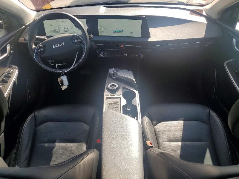 2023 KIA EV6 WIND 8