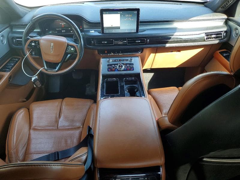 2020 LINCOLN AVIATOR BLACK LABEL 8