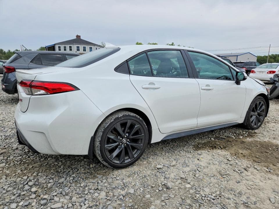 2024 TOYOTA COROLLA SE 3