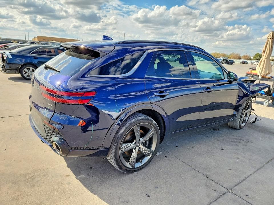 2024 GENESIS GV70 2.5T STANDARD 3